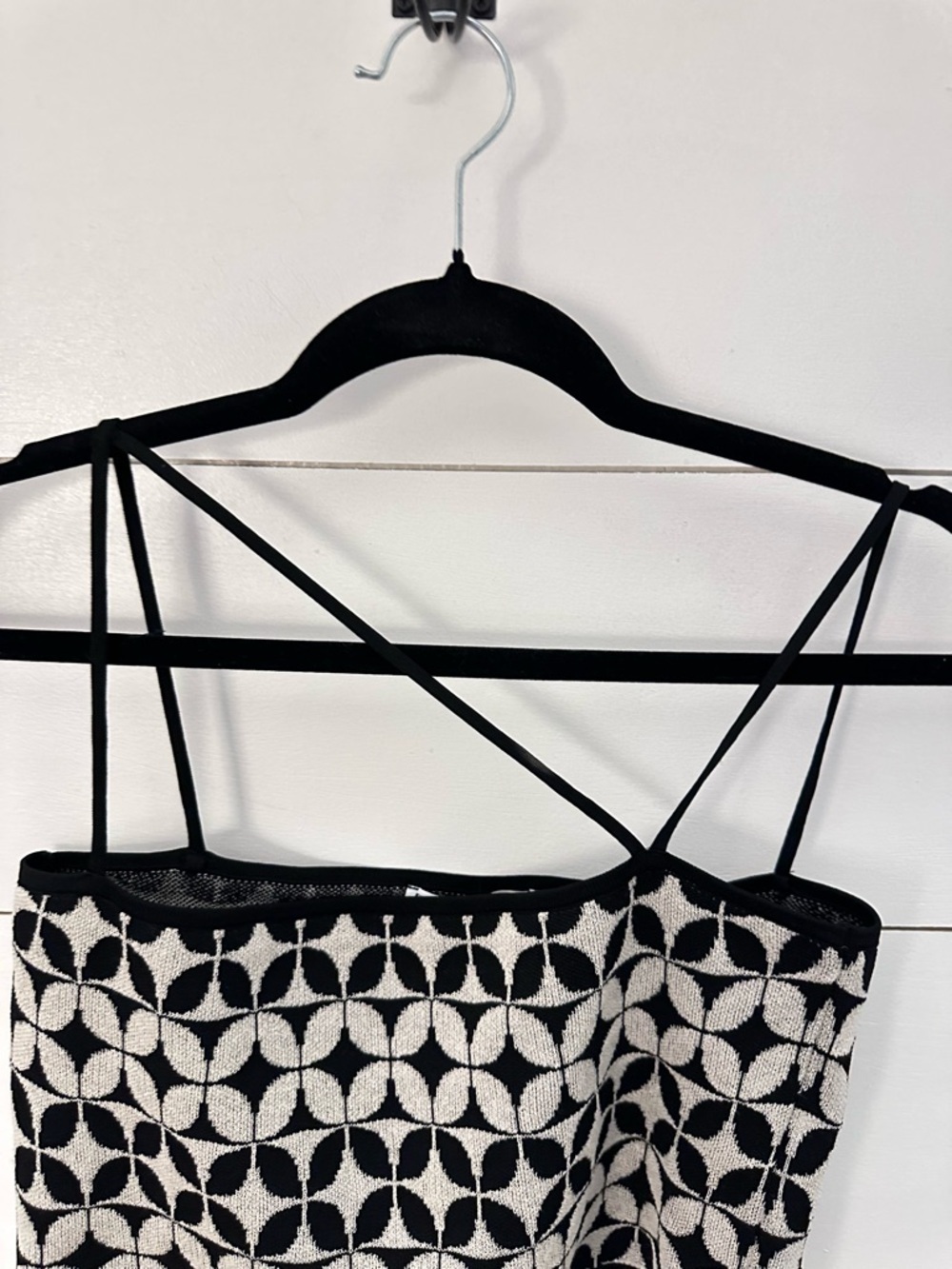 ZARA M Knit 2 Piece Set Crop Cardigan + Strappy Cami Black Cream Geometric Print - Picture 11 of 12